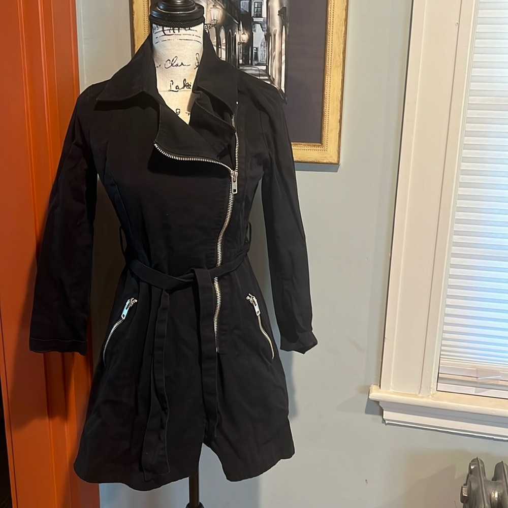 BB Dakota Black Skirted Zip-Up Trench Jacket (XS)